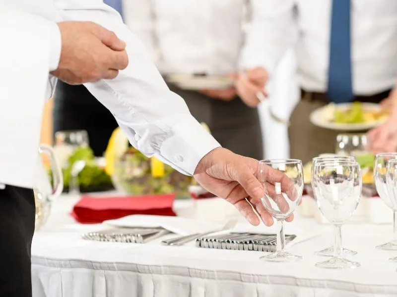Mittagsbuffet für den Business Lunch in einer Betriebskantine
